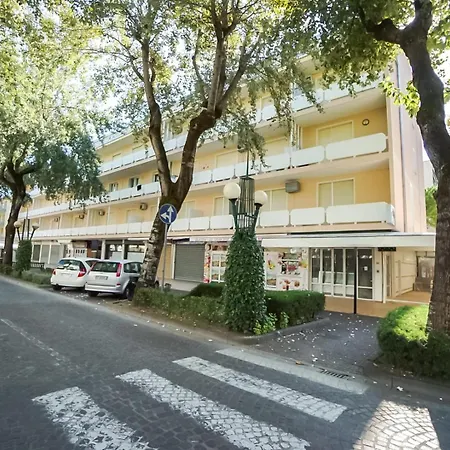 Condominio Bussola Bibione Exterior photo