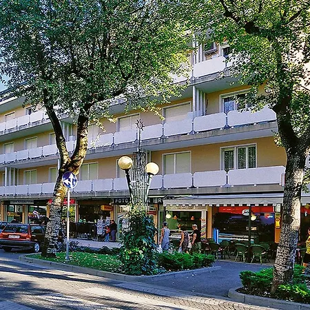 Condominio Bussola Bibione Exterior photo